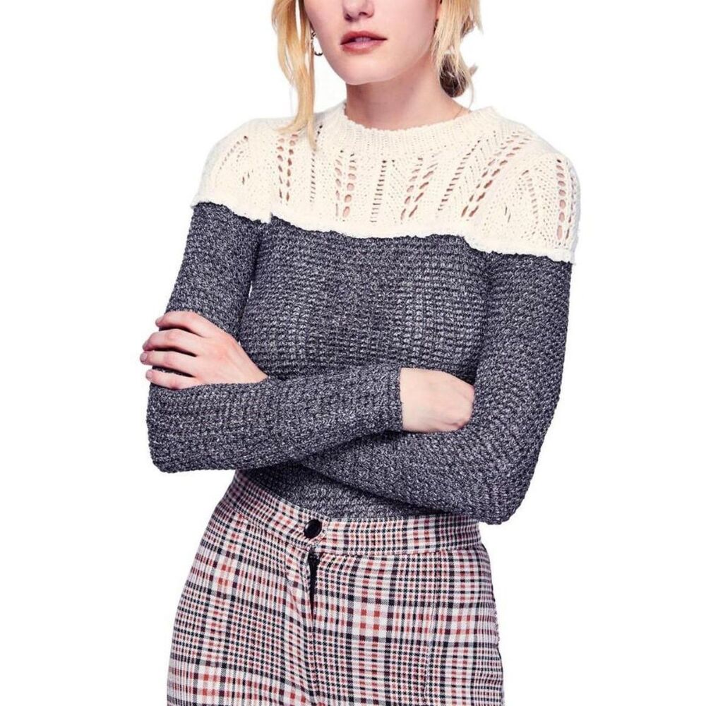 Free People Women's S Snowflake Two Tone Colorblock Knit Sweater EUC